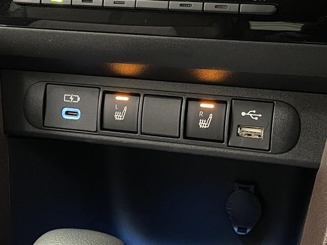 ヤリスクロス ハイブリッドＺ　ドライブレコーダ　インテリジェントキー　アルミホイル　ＬＥＤライト　リアカメラ　クルーズコントロール　整備記録簿　横滑り防止システム　ナビＴＶ　メモリーナビゲーション　電動シ－ト　パワステ　キーフリー（28枚目）