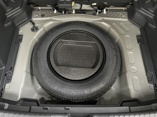 ヤリスクロス ハイブリッドＺ　ドライブレコーダ　インテリジェントキー　アルミホイル　ＬＥＤライト　リアカメラ　クルーズコントロール　整備記録簿　横滑り防止システム　ナビＴＶ　メモリーナビゲーション　電動シ－ト　パワステ　キーフリー（33枚目）