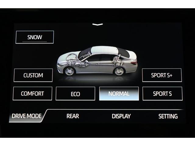 クラウンハイブリッド ＲＳアドバンス　地デジ　衝突被害軽減装置　ドライブレコーダ　ＬＥＤヘットライト　後カメラ　クルコン　ＡＣ　Ｐシート　エアバッグ　ナビＴＶ　セキュリティーアラーム　キーフリー　スマートキ　パワーウィンドウ　メモリナビ（27枚目）