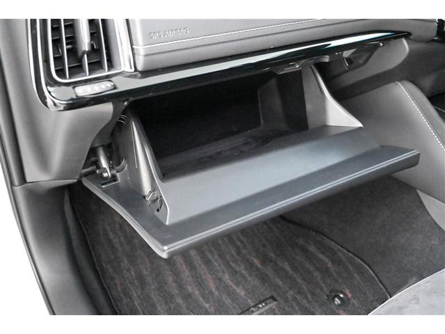 クラウンハイブリッド ＲＳアドバンス　地デジ　衝突被害軽減装置　ドライブレコーダ　ＬＥＤヘットライト　後カメラ　クルコン　ＡＣ　Ｐシート　エアバッグ　ナビＴＶ　セキュリティーアラーム　キーフリー　スマートキ　パワーウィンドウ　メモリナビ（30枚目）