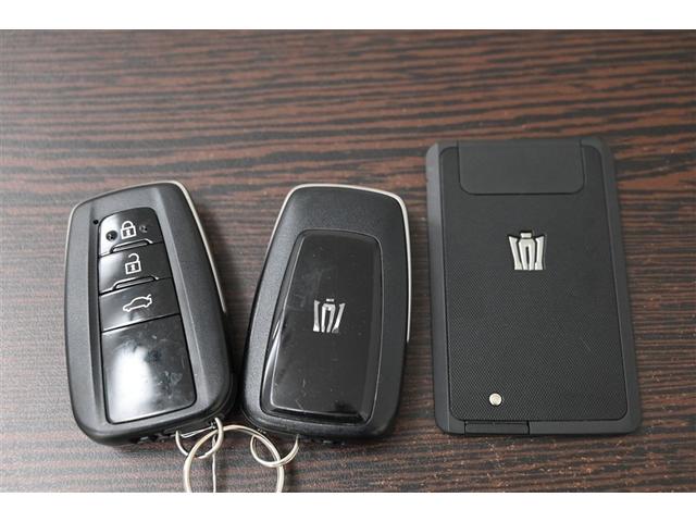 クラウンハイブリッド ＲＳアドバンス　地デジ　衝突被害軽減装置　ドライブレコーダ　ＬＥＤヘットライト　後カメラ　クルコン　ＡＣ　Ｐシート　エアバッグ　ナビＴＶ　セキュリティーアラーム　キーフリー　スマートキ　パワーウィンドウ　メモリナビ（33枚目）