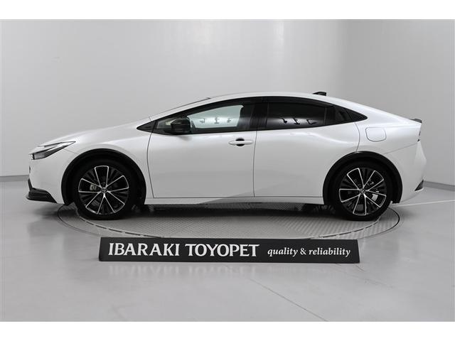 プリウス Ｚ　リアカメラ　パノラマサンルーフ　プリクラッシュ　ＰＷシート　メモリナビ　ＬＥＤランプ　ナビ・ＴＶ　オートクルーズ　アルミホイール　ＡＣ　運転席エアバッグ　横滑り防止装置　ＥＴＣ付　盗難防止システム（7枚目）