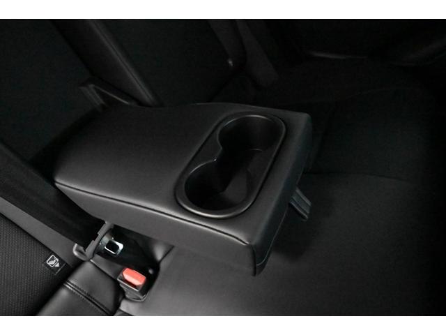 プリウス Ｚ　リアカメラ　パノラマサンルーフ　プリクラッシュ　ＰＷシート　メモリナビ　ＬＥＤランプ　ナビ・ＴＶ　オートクルーズ　アルミホイール　ＡＣ　運転席エアバッグ　横滑り防止装置　ＥＴＣ付　盗難防止システム（18枚目）