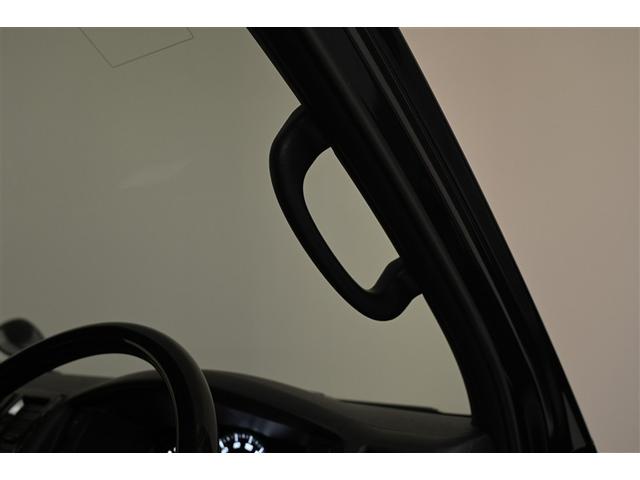 ハイエースバン スーパーＧＬ　ダークプライムＩＩ　衝突回避システム　運転席助手席エアバック　ＥＳＣ　ドライブレコーダー付　スマートエントリー　ＬＥＤライト　地デジ　エアコン　パワーウィンドウ　エアバック　キーレスエントリー　イモビライザー　ＥＴＣ付き（12枚目）