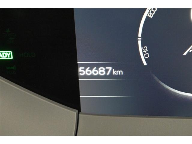 プリウス Ｚ　リアカメラ　パノラマサンルーフ　プリクラッシュ　ＰＷシート　ＡＣ１００Ｖ電源　ＬＥＤランプ　オートクルーズ　アルミホイール　ドライブレコーダ　ＡＣ　運転席エアバッグ　横滑り防止装置　ＥＴＣ付　ＴＶ（13枚目）