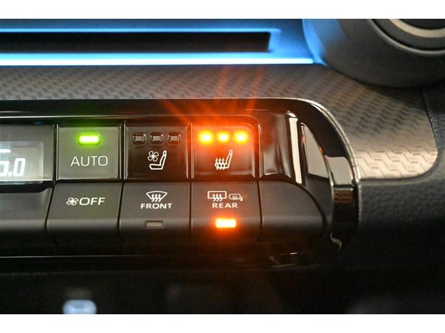 プリウス Ｚ　リアカメラ　パノラマサンルーフ　プリクラッシュ　ＰＷシート　ＡＣ１００Ｖ電源　ＬＥＤランプ　オートクルーズ　アルミホイール　ドライブレコーダ　ＡＣ　運転席エアバッグ　横滑り防止装置　ＥＴＣ付　ＴＶ（28枚目）