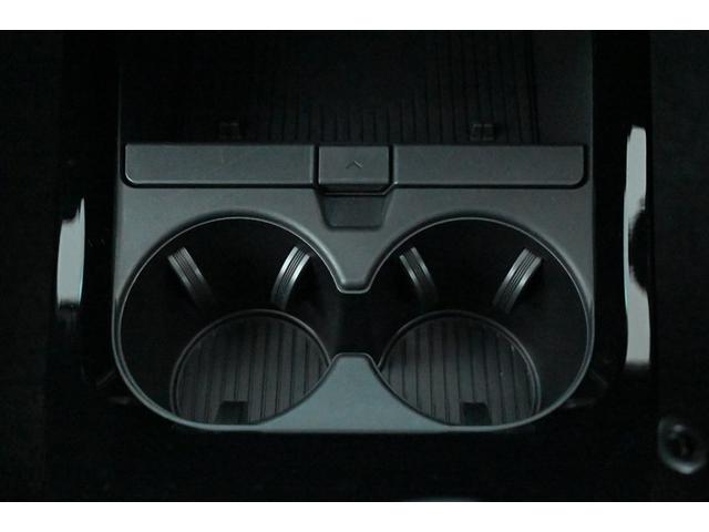 プリウス Ｚ　リアカメラ　パノラマサンルーフ　プリクラッシュ　ＰＷシート　ＡＣ１００Ｖ電源　ＬＥＤランプ　オートクルーズ　アルミホイール　ドライブレコーダ　ＡＣ　運転席エアバッグ　横滑り防止装置　ＥＴＣ付　ＴＶ（35枚目）