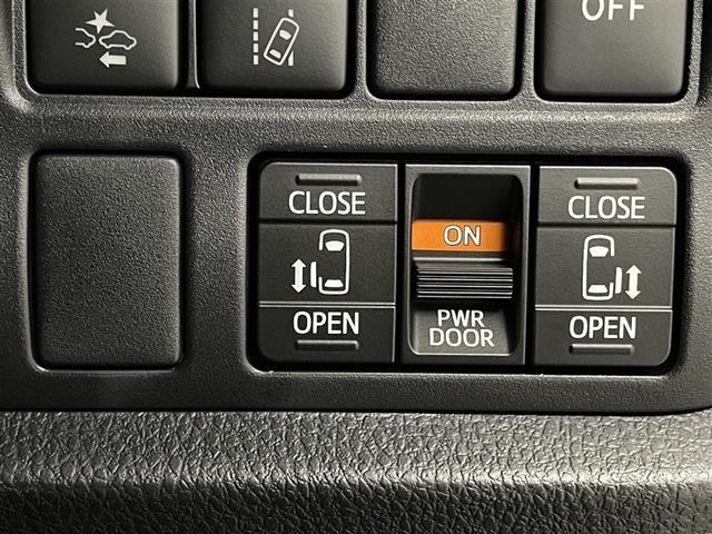 ヴォクシー ハイブリッドZS 煌III 地デジTV リヤカメラ Wエアコン スマートキー ミュージックプレイヤー接続可 DVD再生可 クルコン VSC キーレス アルミホイール ナビ&TV LEDヘッドランプ ETC 3列シート 記録簿(23枚目)