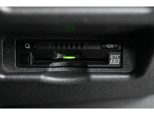 ハイエースワゴン グランドキャビン パワステ 定期点検記録簿 ダブルエアコン フルセグ Wエアバック キーレスエントリー ABS 3列シート エアバック メモリーナビ オートエアコン ミュージックプレイヤー接続可 インテリキー(10枚目)