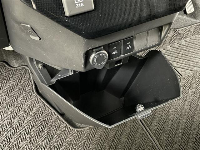 ルーミー G-T Bカメラ LEDライト ウォークスルー 両側自動ドア オートエアコン イモビライザー スマートキー 点検記録簿 メディアプレイヤー接続 ワンセグTV 横滑り防止 A-STOP キーフリーシステム PS(28枚目)