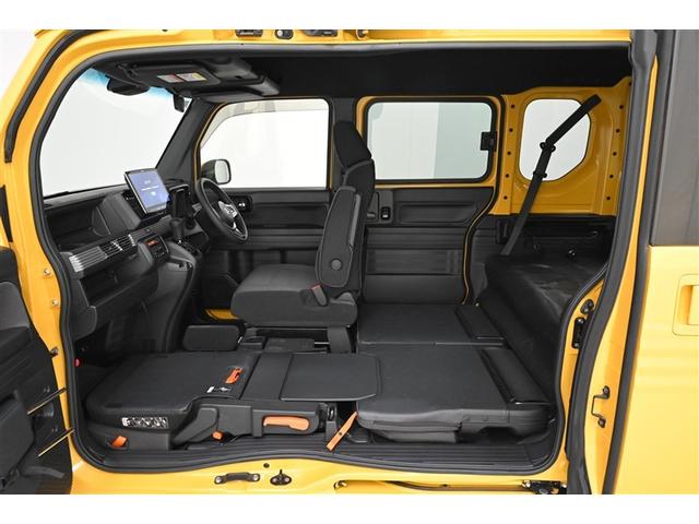 Ｎ－ＶＡＮ＋スタイル ファン・ホンダセンシング　メモリナビ　イモビライザー　後カメラ　横滑り防止　キーフリーシステム　地デジ　フルオートエアコン　ＬＥＤ　スマートキー　ＰＷ　運転席エアバッグ　ＤＶＤ再生　Ｗエアバッグ　ＥＴＣ　クルコン　記録簿有り（19枚目）