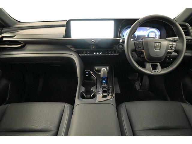 �C���X�g�������g�p�l���ł��B�h���C�o�[�ƃp�b�Z���W���[���ݍ��ނ悤�ȃf�U�C���ŁA�V���v���Ȃ��獂�����������o���f�U�C���Ɏd�グ���Ă��܂��B