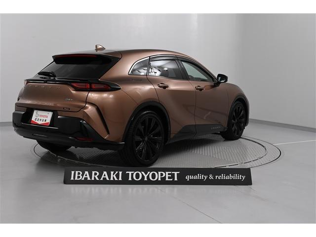 クラウンスポーツ Ｚ　ＡＷＤ　フルセグテレビ　１オーナー　ＥＴＣ車載器　ＴＶナビ　クルコン　横滑り防止装置　エアバッグ　本革　ＡＣ１００Ｖ　ミュージックプレイヤー接続可　メモリナビ　ドラレコ　キーレス　盗難防止装置　ＡＢＳ（5枚目）