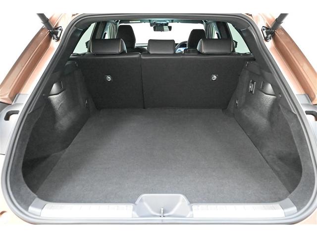 クラウンスポーツ Ｚ　ＡＷＤ　フルセグテレビ　１オーナー　ＥＴＣ車載器　ＴＶナビ　クルコン　横滑り防止装置　エアバッグ　本革　ＡＣ１００Ｖ　ミュージックプレイヤー接続可　メモリナビ　ドラレコ　キーレス　盗難防止装置　ＡＢＳ（16枚目）