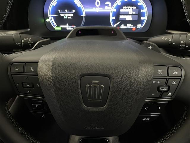 クラウン Ｚ　ムーンルーフ　レザーシート　ＬＥＤヘッドライト　１オナ　地デジＴＶ　ＡＢＳ　ＡＣ１００Ｖ　パワーシート　バックモニター　スマートキー　ＥＴＣ　アルミホイール　エアコン　盗難防止装置　メモリーナビ（21枚目）