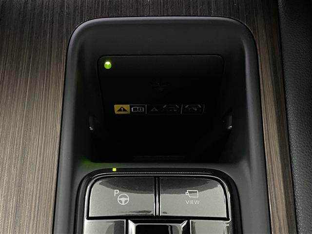 クラウン Ｚ　ムーンルーフ　レザーシート　ＬＥＤヘッドライト　１オナ　地デジＴＶ　ＡＢＳ　ＡＣ１００Ｖ　パワーシート　バックモニター　スマートキー　ＥＴＣ　アルミホイール　エアコン　盗難防止装置　メモリーナビ（28枚目）