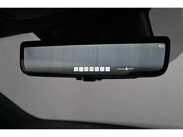 クラウンスポーツ ＲＳ　記録簿　黒革シート　サンルーフ　メモリーナビ　ナビＴＶ　地デジ　バックカメラ　ＥＴＣ　４ＷＤ　ミュージックプレイヤー接続可　パワーシート　クルーズコントロール　盗難防止装置　横滑り防止機能　キーレス（31枚目）