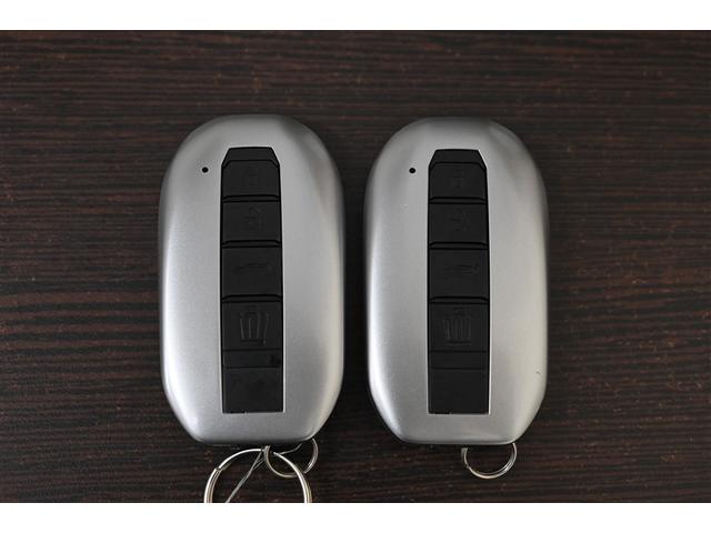 クラウンスポーツ ＲＳ　記録簿　黒革シート　サンルーフ　メモリーナビ　ナビＴＶ　地デジ　バックカメラ　ＥＴＣ　４ＷＤ　ミュージックプレイヤー接続可　パワーシート　クルーズコントロール　盗難防止装置　横滑り防止機能　キーレス（38枚目）