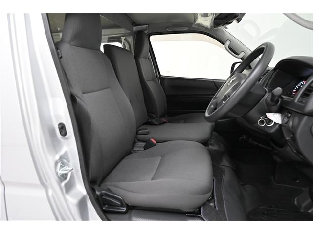 ハイエースバン ＤＸ　ＡＣ１００Ｖ電源　プリクラッシュセーフティ　メンテナンスノート　ドラレコ　エアバック　リモコンキー　パワーステアリング　セキュリティーアラーム　バックモニター　エアコン　パワーウインドウ　ＥＴＣ（11枚目）