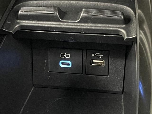 アクア Ｚ　ＬＥＤヘッドライト　スマートキー　イモビライザー　アルミホイール　ドライブレコーダー　オートクルーズコントロール　点検記録簿　エアコン　ＥＳＣ　カーテンエアバッグ　ＥＴＣ　キーレス　パワーウインドウ（32枚目）