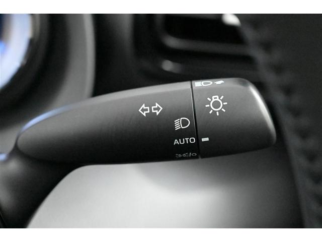 ヤリス Ｚ　サイドＳＲＳ　ＡＡＣ　バックモニタ　スマキー　横滑防止装置　キーフリー　アルミ　ＬＥＤランプ　パワーウインドウ　定期点検記録簿　助手席エアバック　クルコン　エアバッグ　パワーステアリング　ＡＢＳ（21枚目）