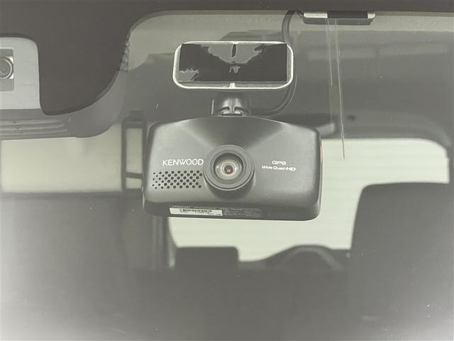 スペーシアカスタム ハイブリッドXSターボ 両自動ドア 前後誤発進抑制機能 ドライブレコーダ アルミホイールタイヤ AC リアカメラ 盗難防止 スマートキー付 ESC LED ナビTV クルコン ETC車載器 キーフリーシステム DVD再生可能(3枚目)