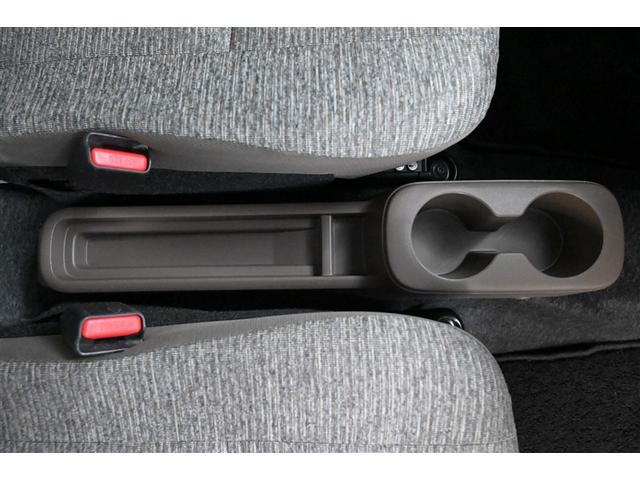 �Z���^�[�R���\�[���g���C�i�J�b�v�z���_�[�Q�j�@����