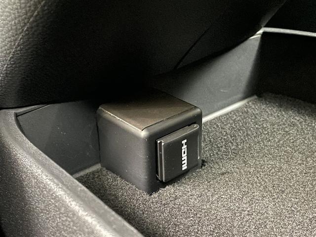 ���[�e�B���e�B�g���C���ɂg�c�l�h���͒[�q�𑕔����Ă��܂��B