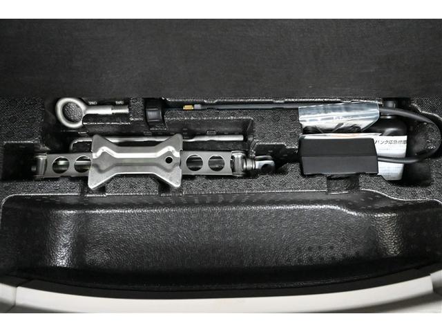 N-BOX G プッシュスタートスマートキー Iストップ 盗難警報装置 助手席エアバッグ 運転席エアバッグ 横スベリ防止 ABS付き ベンチシ-ト ワンセグテレビ DVD再生可能 エアコン PS ナビTV AUX(36枚目)