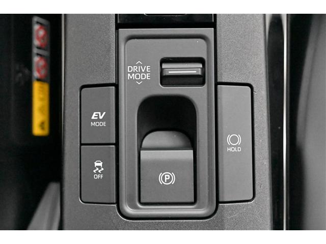 プリウス Ｚ　Ｒカメラ　フルセグ地デジＴＶ　フルオートエアコン　サイドエアバッグ　メモリーナビゲーション　ＥＳＣ　ナビＴＶ　パワーステアリング　アルミ　Ｐシート　エアロ　インテリキー　整備記録簿　パワーウインドウ（27枚目）