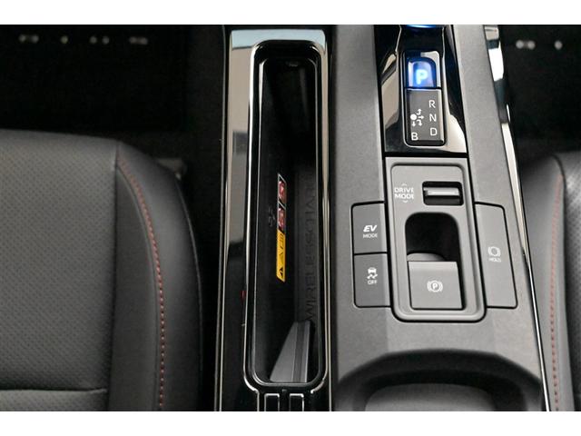 プリウス Ｚ　Ｒカメラ　フルセグ地デジＴＶ　フルオートエアコン　サイドエアバッグ　メモリーナビゲーション　ＥＳＣ　ナビＴＶ　パワーステアリング　アルミ　Ｐシート　エアロ　インテリキー　整備記録簿　パワーウインドウ（28枚目）