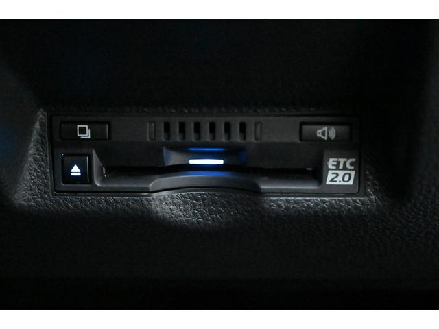 ヤリス ハイブリッドＺ　スマートキー＆プッシュスタート　パワーウィンドウ　フルセグＴＶ　記録簿有　サイドエアバッグ　ナビ＆ＴＶ　ＬＥＤライト　ドラレコ付　ＡＷ　パワーステアリング　ＥＴＣ装備　横滑防止装置　クルコン　エアコン（10枚目）