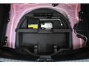ハイブリッド　ジュエラ　ワンセグ　メモリ－ナビ　ナビ＆ＴＶ　助手席エアバッグ　オートエアコン　ＥＴＣ車載器　エアバッグ　アルミホイール　パワーウインドウ　ミュージックプレイヤー接続可　記録簿　ＡＢＳ　キーレスキー　ＰＣＳ（33枚目）