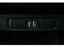 ■USB入力端子 装備  ポータブルオーディオなど、接続したUSBメモリー内の音楽ファイルや動画ファイルを再生することができます。