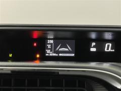 �ǥ����뼰���󥿡��᡼�����ʥޥ������ե��᡼�����ǥ����ץ쥤�աˤǤ�����������ư�򾯤ʤ����뤿�ᡢ�᡼�����򥻥󥿡������֡��ǥ�����ɽ���ǤȤƤ⸫�䤹��������ž�Τ����Ω���ޤ��� 7