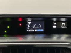 �ǥ����뼰���󥿡��᡼�����ʥޥ������ե��᡼�����ǥ����ץ쥤�աˤǤ�����������ư�򾯤ʤ����뤿�ᡢ�᡼�����򥻥󥿡������֡��ǥ�����ɽ���ǤȤƤ⸫�䤹��������ž�Τ����Ω���ޤ��� 6