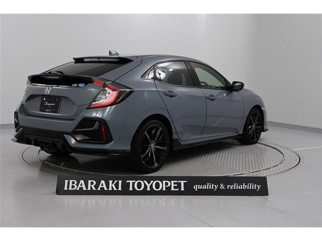 シビック ハッチバック　追突軽減ブレーキ　盗難防止装置　ミュージックプレイヤー接続可　アルミ　Ｂモニター　整備記録簿　横滑防止　ＬＥＤライト　フルセグＴＶ　スマートキー　ＡＡＣ　ナビ・ＴＶ　サイドカーテンエアバック　ＥＴＣ（6枚目）