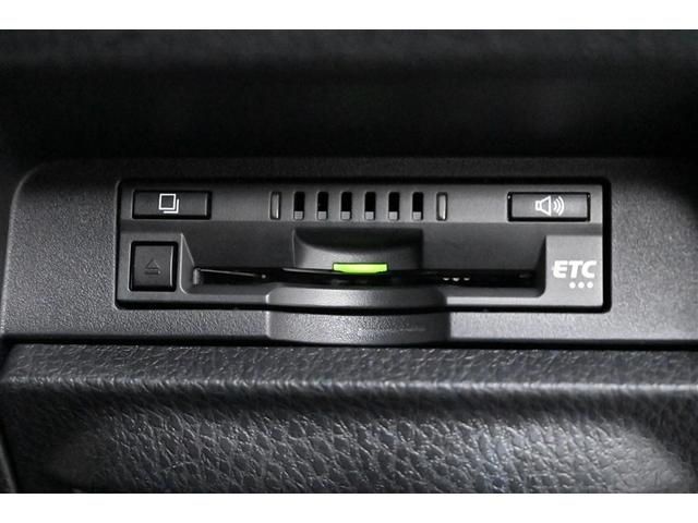 ノア G 助手席側電動スライドドア リアエアコン フルセグテレビ 盗難防止システム 記録簿付き エアバッグ アルミ キーレス アイドルストップ クルーズコントロール DVD再生 ETC メモリーナビ 3列シート(10枚目)