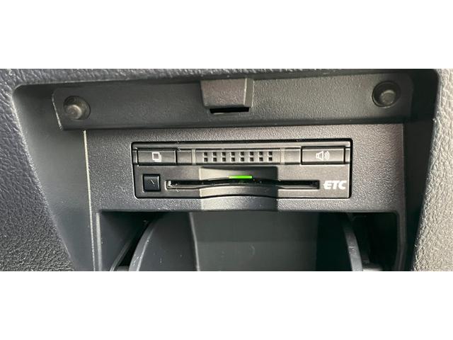 アルファード 2.5S WAC AC100V電源 盗難防止 ナビ&TV 記録簿 LEDヘッド 横滑防止装置 地デジTV クルコン スマートキー アルミホイール キーレス 4WD 両側パワースライドドア 3列シート ETC(19枚目)