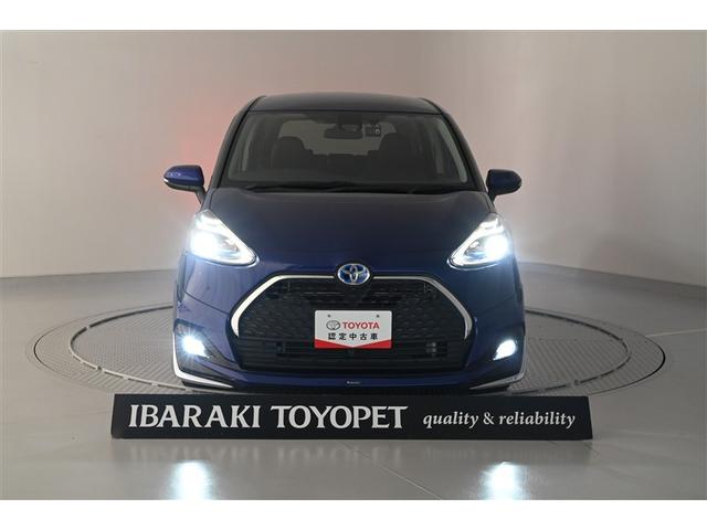 シエンタ ハイブリッド ファンベースG クエロ 両側パワースライドドア LEDヘッドライト 点検記録簿 フルセグTV スマートキー ミュージックプレイヤー接続可 ナビTV ドライブレコーダー キーフリー ETC DVD再生 ABS 横滑り防止装置(7枚目)