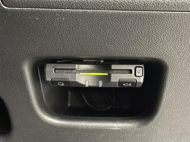 ムーヴ カスタム　ＲＳ　メモリナビ　イモビライザー　スマートキー＆プッシュスタート　ＬＥＤ　衝突軽減ブレーキ　オートエアコン　アルミホイール　ＥＳＣ　バックカメラ　アイドリングストップ　地デジＴＶ　パワステ　ＡＢＳ（9枚目）