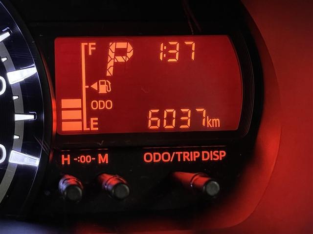 ムーヴ Ｌ　横滑防止装置　運転席エアバッグ　フルセグＴＶ　メモリナビ　オートエアコン　メンテナンスノート　パワステ　ＡＢＳ　キーレス　パワーウィンドウ　ミュージックプレイヤー接続可　ＤＶＤ再生　ナビテレビ（8枚目）