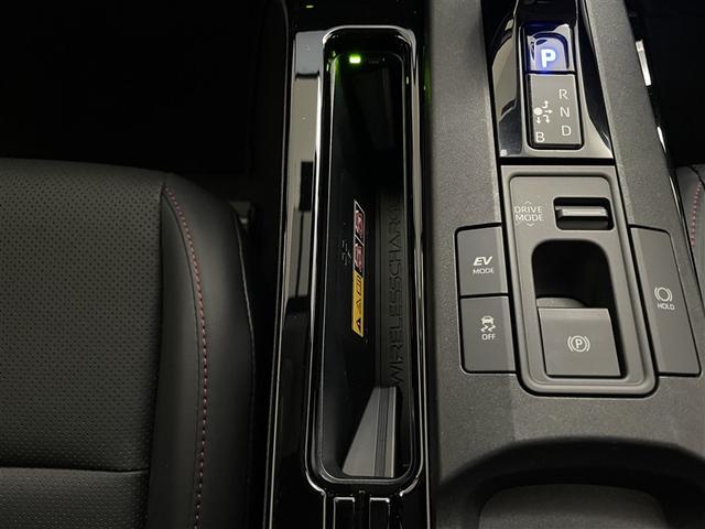 プリウス Ｚ　リアカメラ　パノラマサンルーフ　プリクラッシュ　ＰＷシート　ＬＥＤランプ　オートクルーズ　アルミホイール　ドライブレコーダ　ＡＣ　運転席エアバッグ　横滑り防止装置　ＥＴＣ付　盗難防止システム　ＴＶ（29枚目）