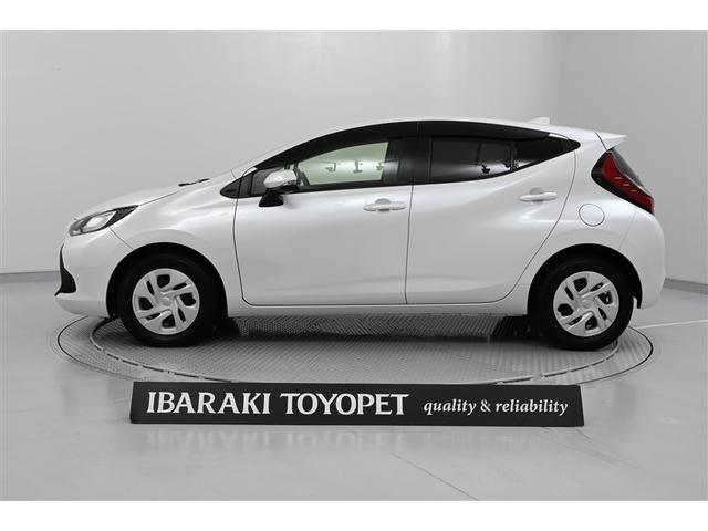 アクア Ｘ　踏み間違い防止　１００Ｖ　イモビ　ナビ　点検記録簿　ＬＥＤヘッドライト　スマートキー　横滑り防止機能　キーレスエントリー　オートクルーズ　オートエアコン　ＥＴＣ　カーテンエアバッグ　パワーステアリング（4枚目）