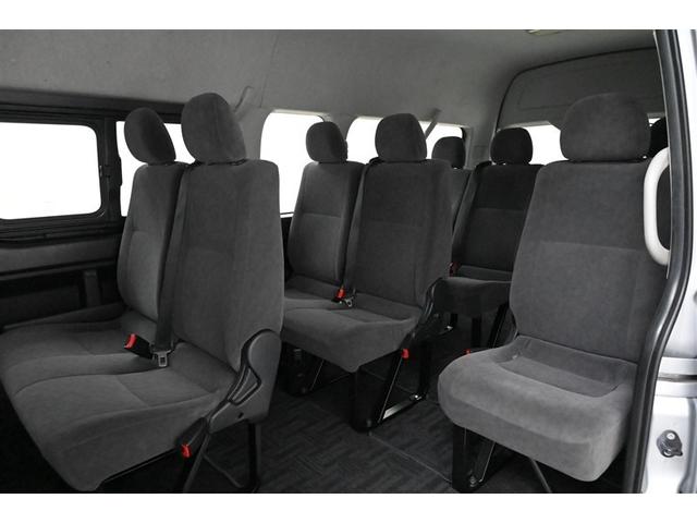 ハイエースワゴン グランドキャビン　パワステ　定期点検記録簿　ダブルエアコン　フルセグ　Ｗエアバック　キーレスエントリー　ＡＢＳ　３列シート　エアバック　メモリーナビ　オートエアコン　ミュージックプレイヤー接続可　インテリキー（15枚目）