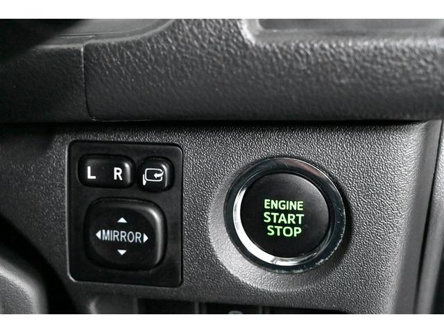 ハイエースワゴン グランドキャビン　パワステ　定期点検記録簿　ダブルエアコン　フルセグ　Ｗエアバック　キーレスエントリー　ＡＢＳ　３列シート　エアバック　メモリーナビ　オートエアコン　ミュージックプレイヤー接続可　インテリキー（24枚目）