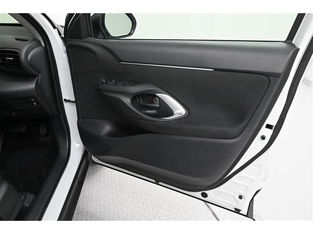 ヤリスクロス G ETC装備 リヤカメラ 点検記録簿 スマートエントリー イモビライザー オートエアコン LEDライト アルミホイール キーレス パワーウィンドウ クルコン ABS エアバッグ パワーステアリング(37枚目)