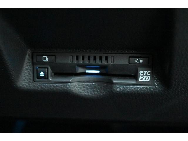 ヤリスクロス ハイブリッドZ ドライブレコーダ インテリジェントキー アルミホイル LEDライト リアカメラ クルーズコントロール 整備記録簿 横滑り防止システム ナビTV メモリーナビゲーション 電動シ-ト パワステ キーフリー(11枚目)