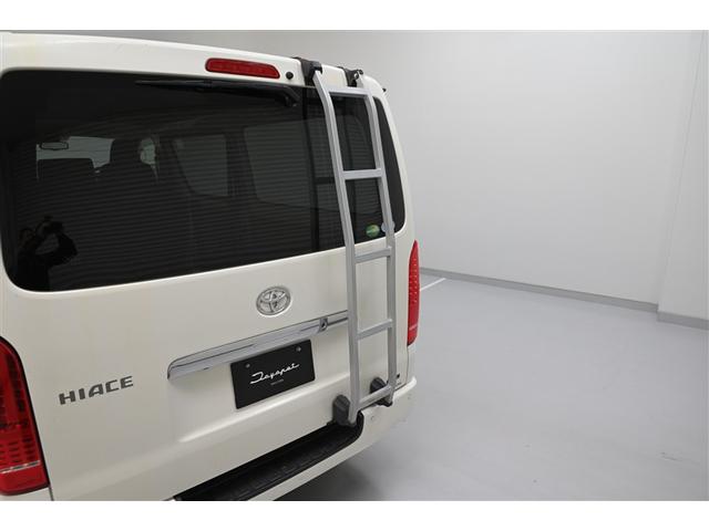 ハイエースバン ＤＸ　ＧＬパッケージ　メモリナビ　ＬＥＤヘッド　ナビ＆ＴＶ　ワンセグＴＶ　バックモニター　横滑り防止装置　キーレスエントリー　エアコン　ＥＴＣ車載器　パワステ　フロントパワーウインドウ　エアバック　セキュリティー　ドラレコ（9枚目）