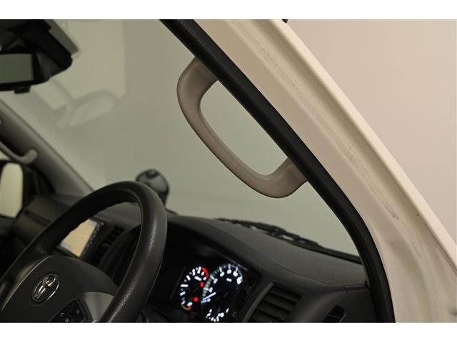 ハイエースバン ＤＸ　ＧＬパッケージ　メモリナビ　ＬＥＤヘッド　ナビ＆ＴＶ　ワンセグＴＶ　バックモニター　横滑り防止装置　キーレスエントリー　エアコン　ＥＴＣ車載器　パワステ　フロントパワーウインドウ　エアバック　セキュリティー　ドラレコ（16枚目）